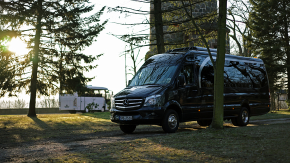 Taxi- und Busbetrieb B.Groll Logo