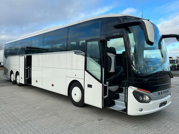 Amir Ibrahimovic Transporte & Bus Reisen Logo