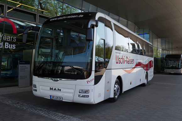 Uschi – Reisen Logo